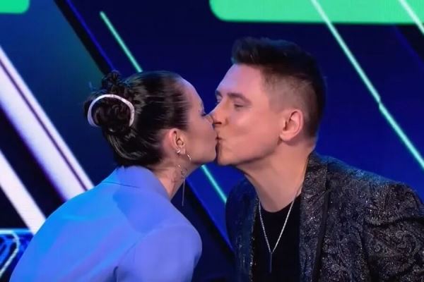 Ида Галич и Тимур Батрутдинов поцеловались в новом выпуске «Аватара» 
