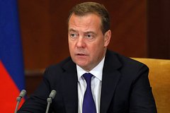 Медведев сравнил взрывы на «Северных потоках» с атакой США в Никарагуа