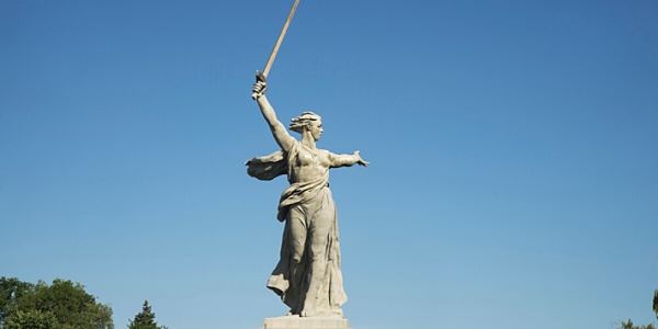 Монументу «Родина-мать зовет!» – 55 лет: интересные факты из истории легендарного памятника