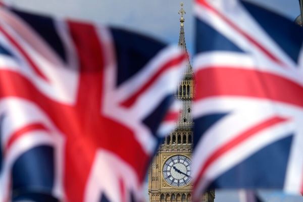 Посольство России назвало возмутительной реакцию Британии на референдумы 