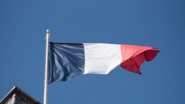 Профсоюзы Франции объявили межпрофессиональную забастовку 18 октября