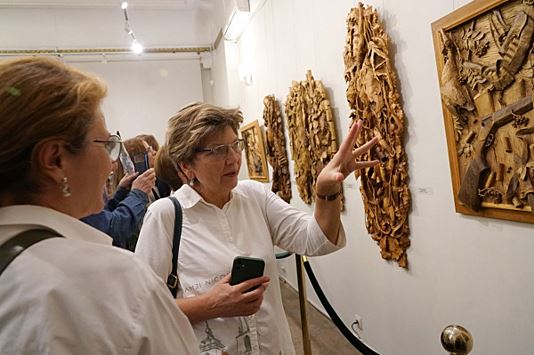 "Сотворение" мастера: в областном художественном музее проходит выставка скульптора Алексея Князева