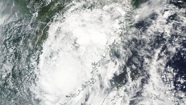 Метеорологи предрекли шторм «Несат» Филиппинам и Тайваню<br />
