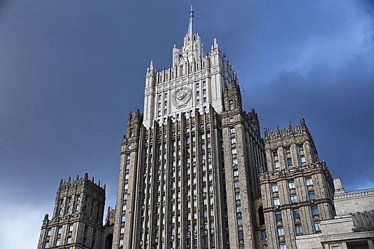 В МИД России заявили о важности сдержанного поведения ядерных держав